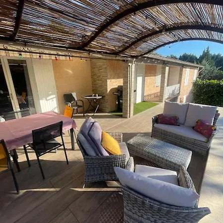 Provencale Villa Pierrevert