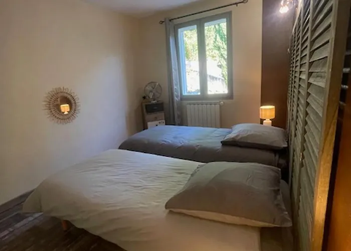 Provencale Villa Pierrevert
